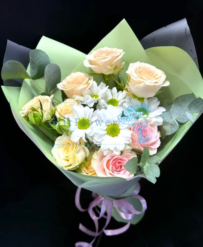 Букет цветов из: Хризантемы и Розы